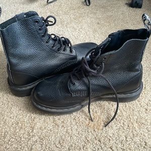 Doc Martin shoe size 7